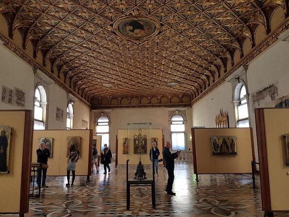 Kid-Friendly Guided Tour of Venice Accademia Galleries & St Maria Della Salute - Engaging Activities for Children
