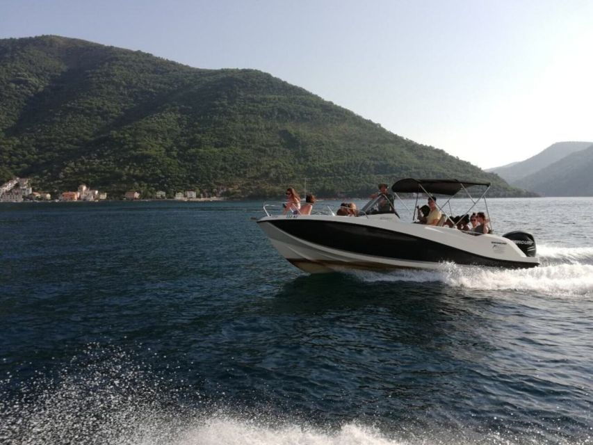Kotor: Blue Cave and Beach Boat Day Trip With Swim & Brunch