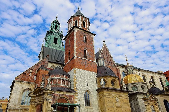 Krakow: Wawel Castle Guided Tour With Skip-The-Line Entry - Tour Overview and Highlights