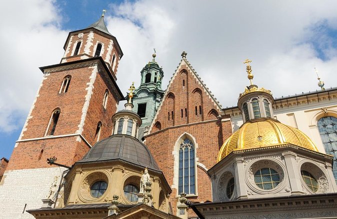 Krakow's Essential Tour of the Old Town and Wawel Castle - Tour Overview