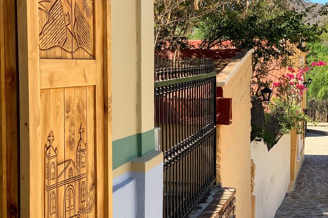 La Paz Tour, Historical City, Beach, Colonial and Beautiful Scenery on the Way! - Historical Landmarks