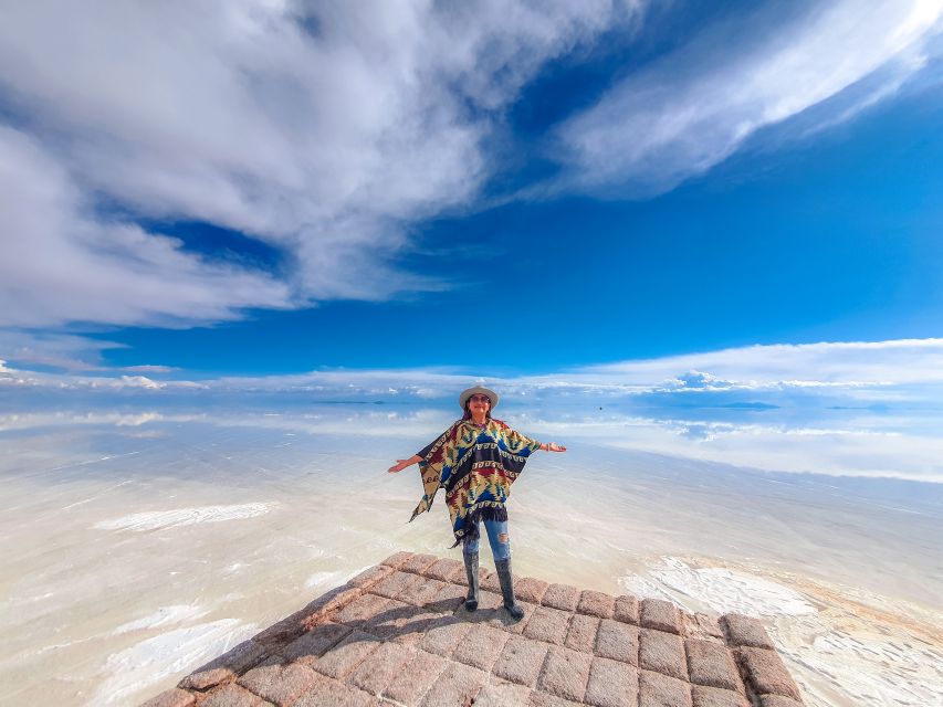 La Paz: Uyuni Salt Flats & San Pedro De Atacama 3-Day Tour - Booking Details