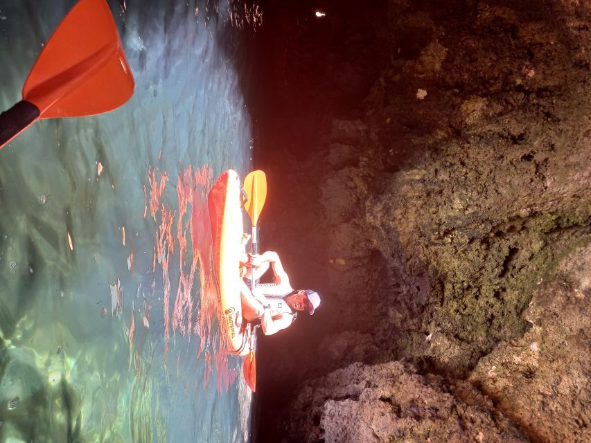 Lagos: Ponta Da Piedade Group Kayaking Tour