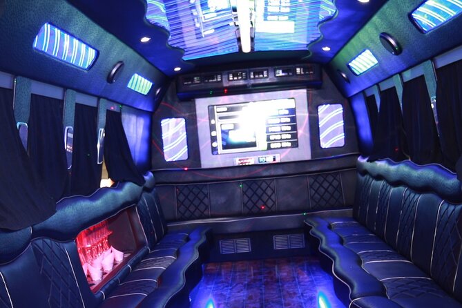 Las Vegas Fremont Street Bar Crawl - Good To Know