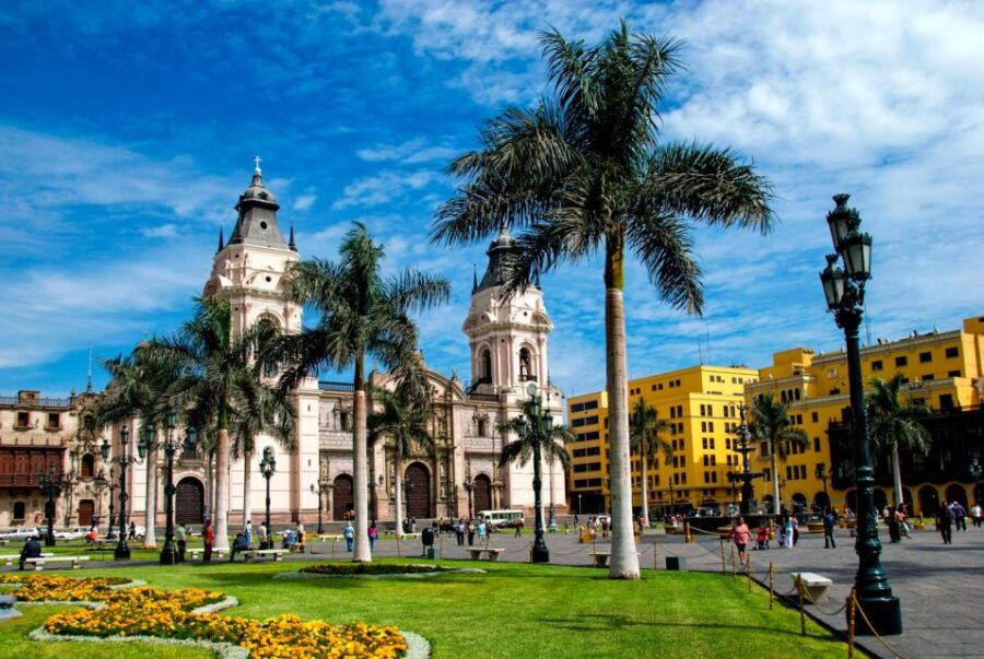 LIMA: Colonial & Modern City Tour