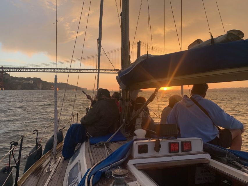 Lisbon: Sailboat Sunset Tour With a Drink - Good To Know