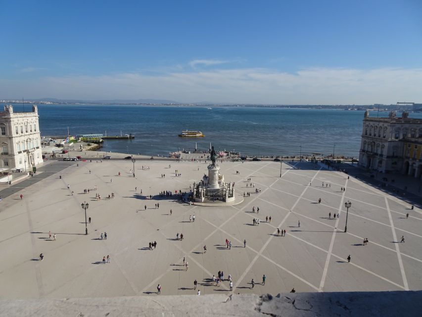 Lisbon Self-Guided Walking Tour and Scavenger Hunt - Good To Know