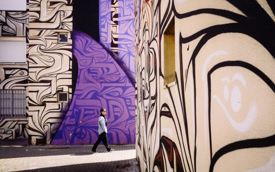Lisbon: Street Art Tour