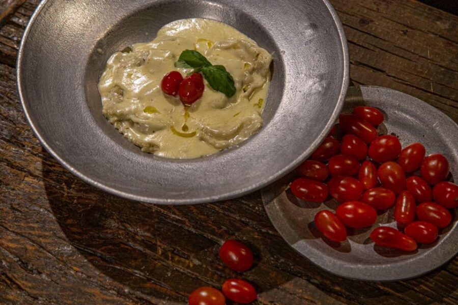 Lunch in San Telmo, Restaurant Nápoles - Menu Options and Specialties