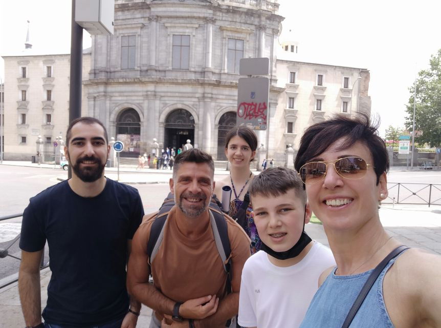 Madrid: Old Town Exploration Game - Good To Know