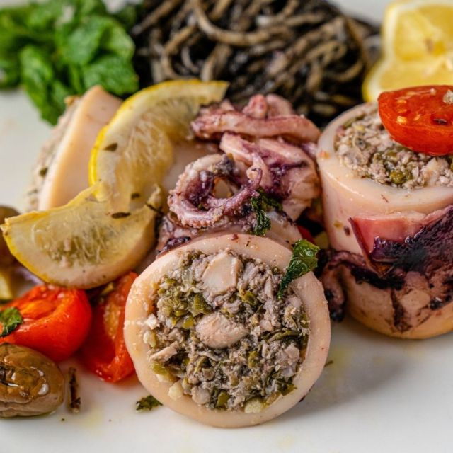 Malta: Folklore Dinner Show at a Traditional Restaurant