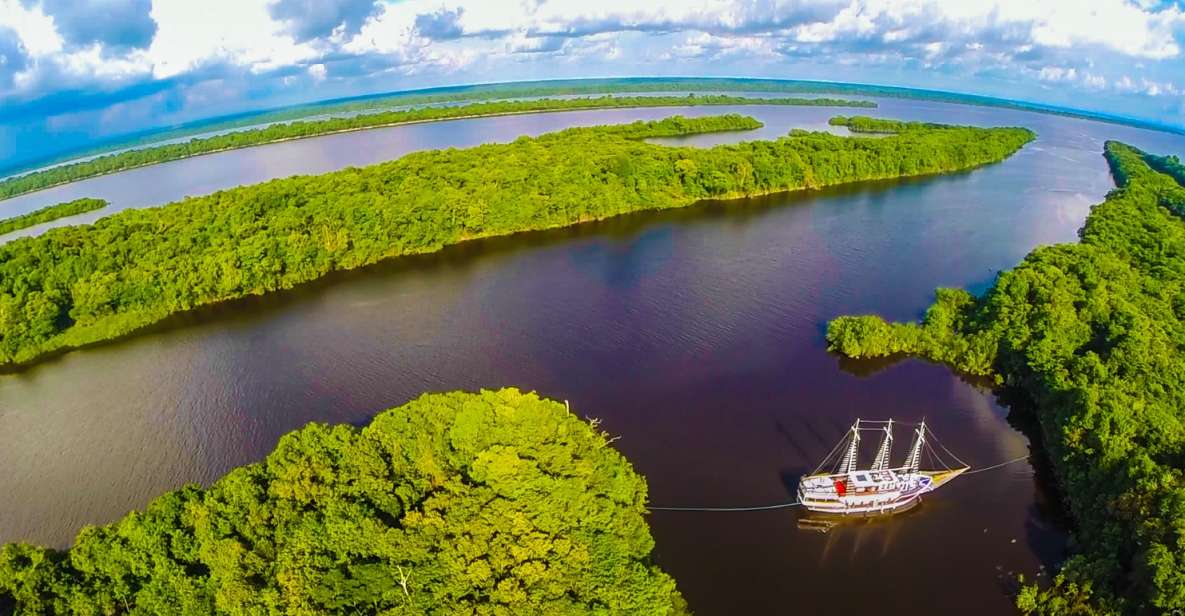 Manaus: Full-Day Tour on the Amazon River