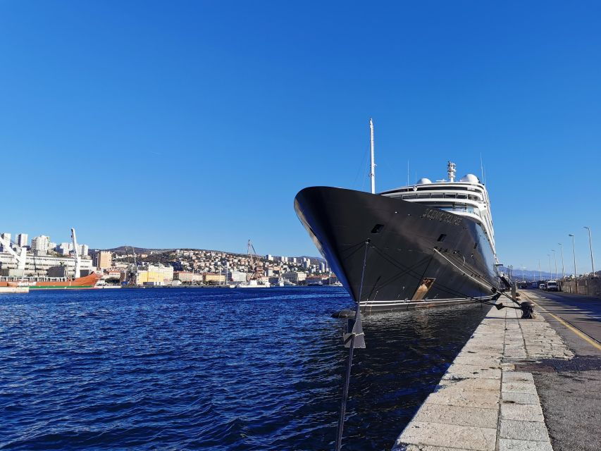 Meet History of Rijeka With a Local