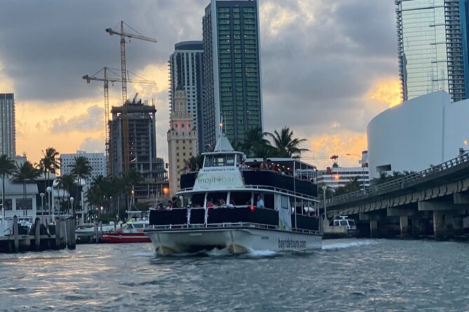 Miami: Biscayne Bay Sightseeing Cruise of Millionaire Homes - Good To Know