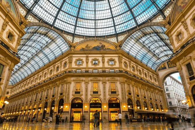 Milan Airport MXP Round-Trip Transfer in Private Car