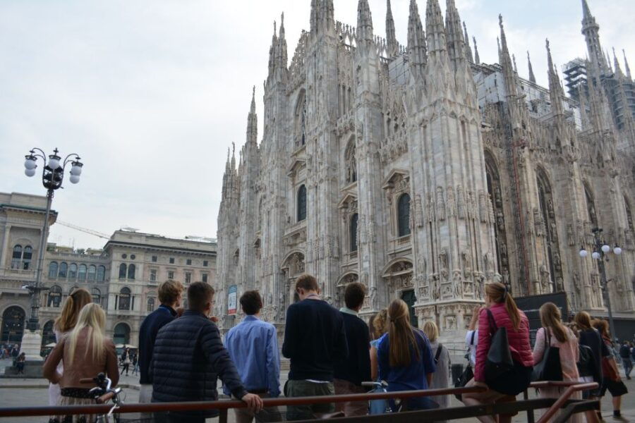Milan: La Scala Theater and Duomo Rooftop Private Tour - Itinerary Highlights and Changes