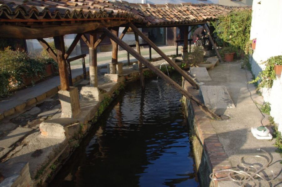 Milan: Navigli Walking Tour and Basilica of Sant'Eustorgio - Milan Tour Itinerary