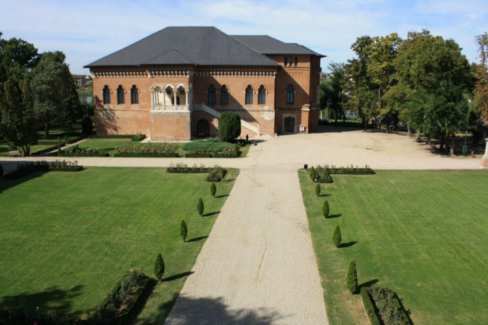 Mogosoaia Palace and Snagov Monastery Tour