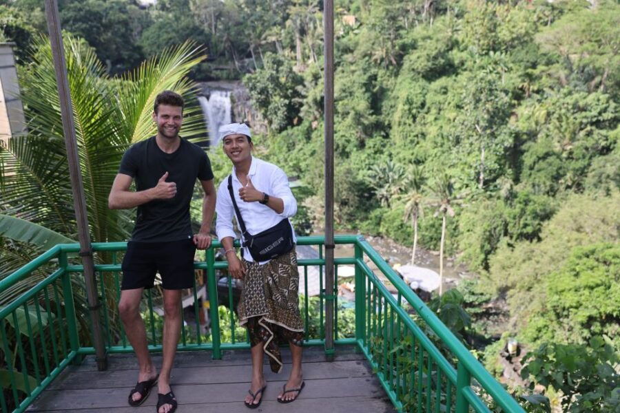 Monkey Forest, Temple, Waterfall & Rice Terrace in Ubud Tour - Sacred Monkey Forest Sanctuary Visit