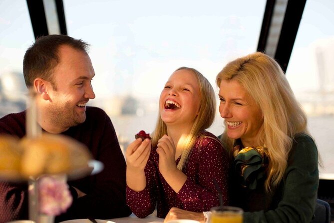 Mothers Day Premier Plus Brunch Cruise on the Chicago River - Meeting and Pickup Information