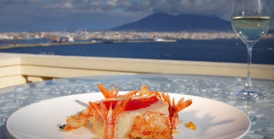 Naples: Romantic Dinner on the Rooftop Terrace - Good To Know