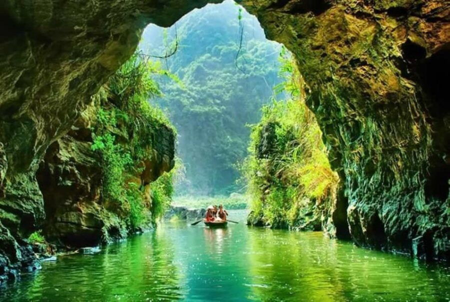 Ninh Binh Tour Bai Dinh Trang An Mua Cave Small Group