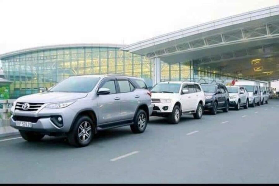 Noi Bai Airport Transportation - Pick up by 4seater Cars - Full Service Description