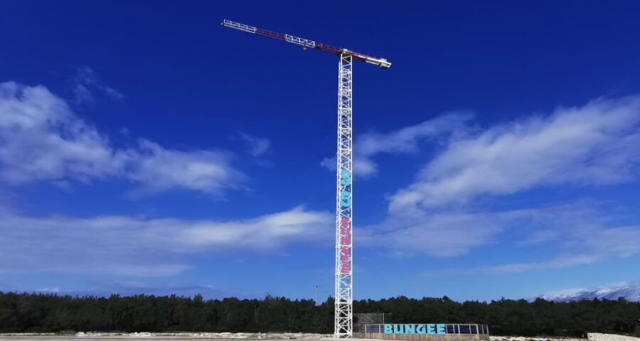Novalja: Zrce Beach Bungee Jumping Experience