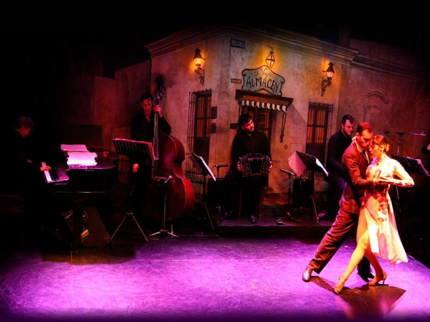 Old Warehouse: Gourmet Dinner, Show, Beverages, Free Transfer. - Experience Highlights