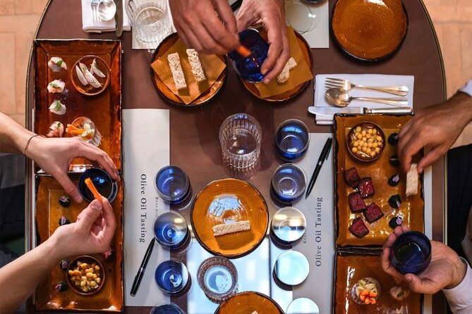 Olive Oil, Cheese, and Wine Tasting With Local Expert - Tasting Techniques and Tips