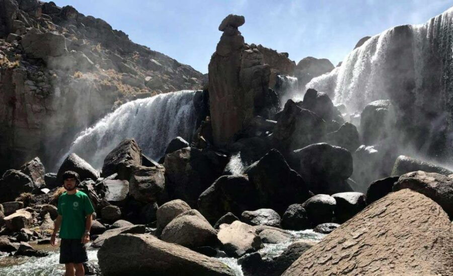 On the Way to Pillones Waterfall: Excursion From Arequipa