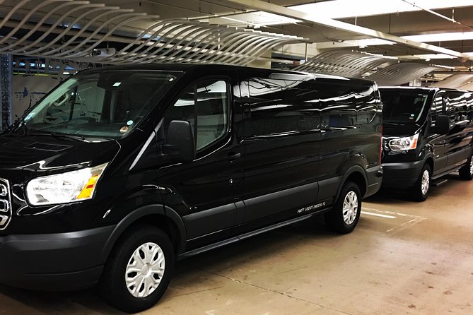 One-Way Private Transportation From Orlando Airport Mco. up to 9 Passengers.