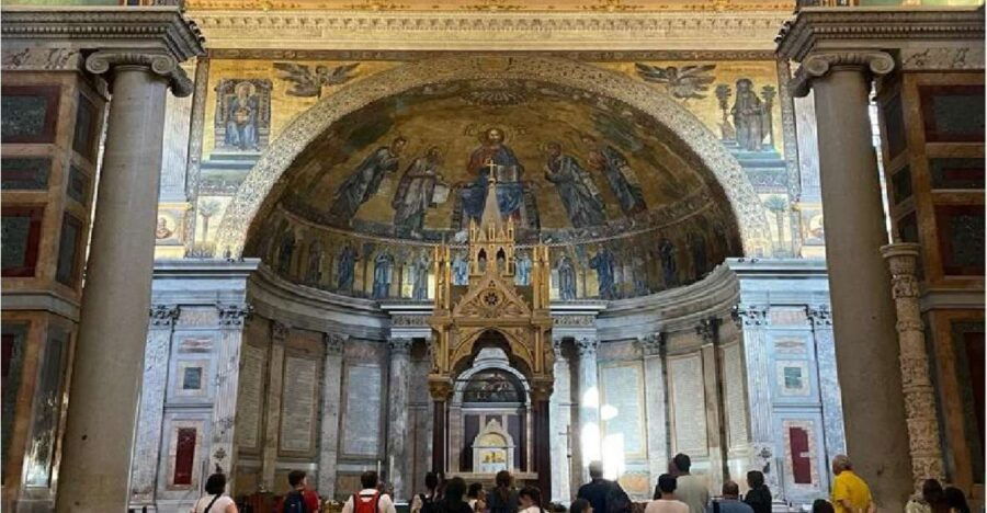 Outside the Aurelian Walls - Catacombs & San Paolo - Private - Booking Details