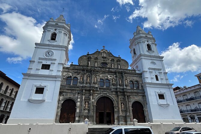 Panama Canal Tour: A Discovery Journey