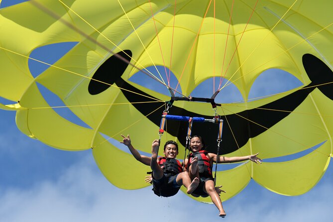 Parasailing and Jetski Experience in Maunalua Bay