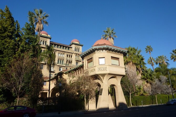 Pasadena Scavenger Hunt: Pasadena In Full Bloom