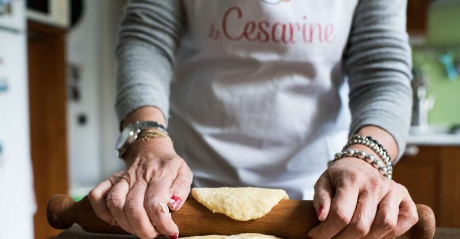 Pompeii: Small Group Pasta and Tiramisu Class - Activity Details