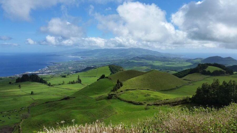 Ponta Delgada: Shore Tour Sete Cidades Green & Blue Lakes