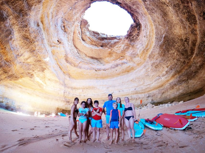 Portimão: Benagil Caves Speedboat and Kayak Guided Tour