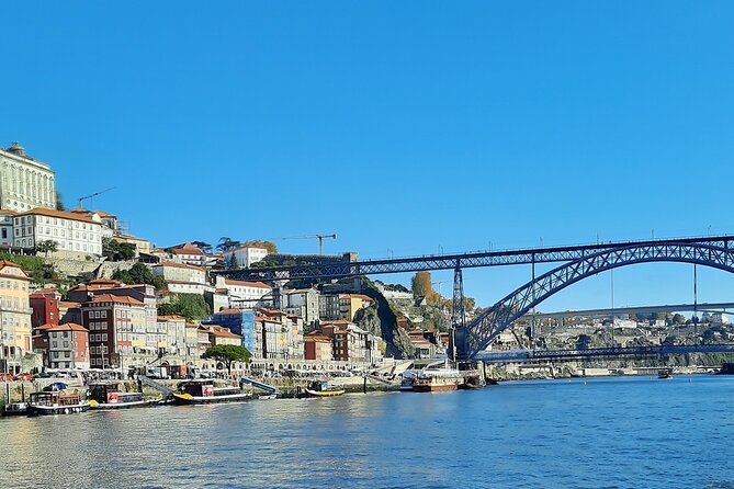 Porto Heritage Night Tour With Fado Show And Dinner Included - Inclusions