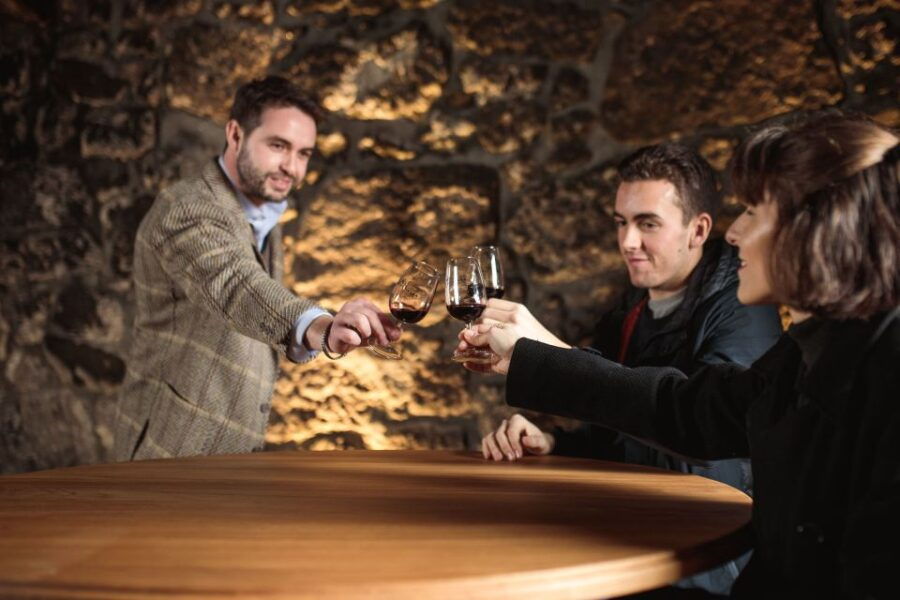 Porto: Port Cellar Visit and Wine Tasting at Fonseca - Good To Know