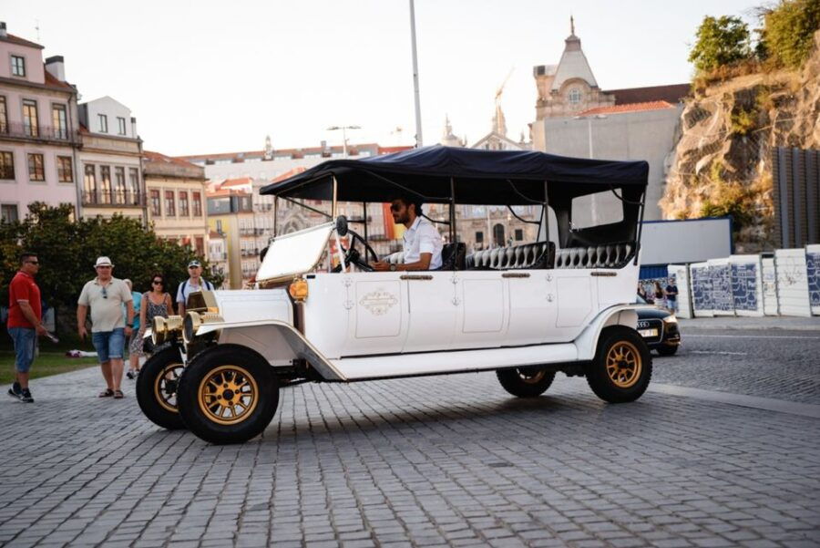 Porto: Private City Tour of the Old Town in an Electric Ford T - Good To Know