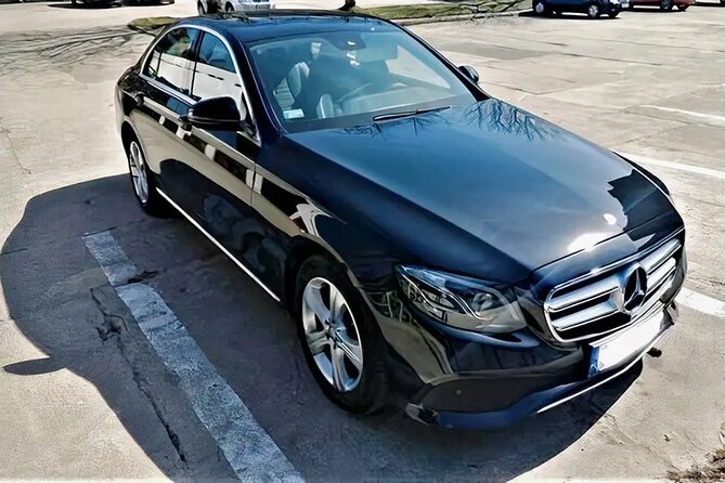 Premium Warsaw Modlin Airport (WMI) Private Transfer