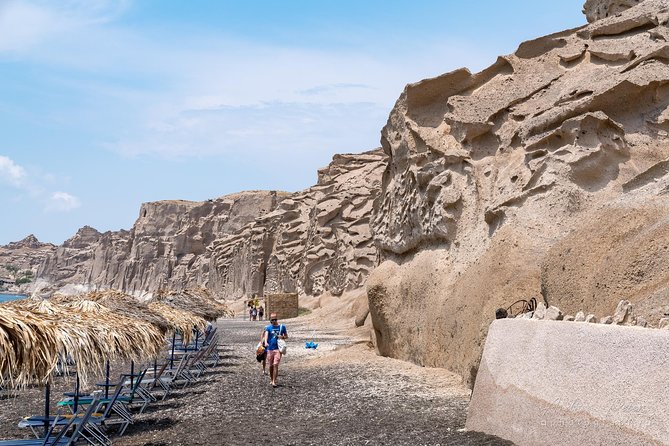 Private 2-Hour Sightseeing Tour in Santorini - Itinerary