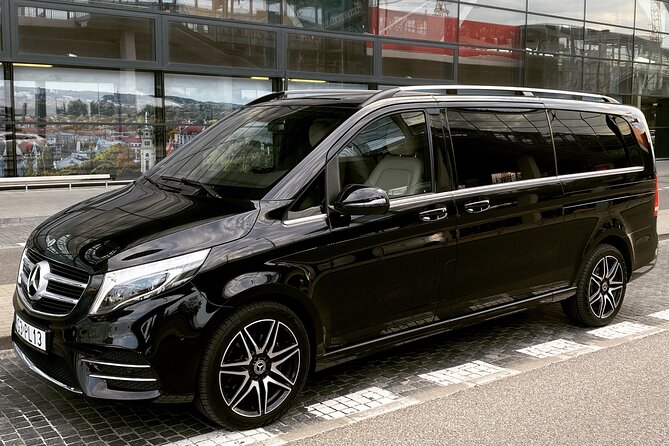 Private Airport Transfer: From Airport Gdansk (GDN) to Hotel in Gdansk - Vehicle and Driver Information