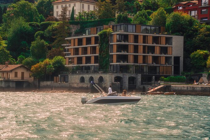 Private Boat Tour on Lake Como