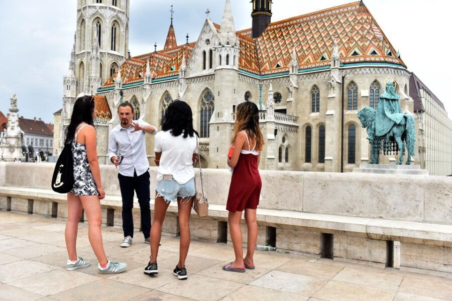 Private Buda Castle Walking Tour With Cake & Matthias Church - Good To Know