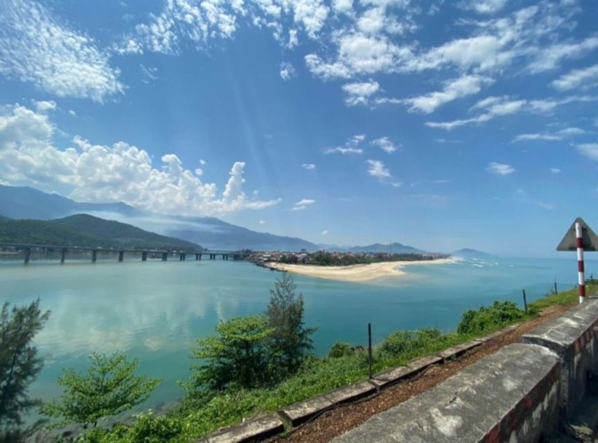 Private Car Transfer To Hue Via Hai Van Pass: Hoi An/Da Nang