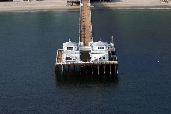 Private Helicopter Tour to Waypoint Café