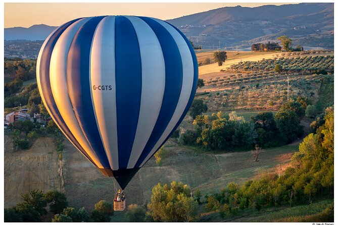 Private Hot Air Balloon Flight Over Pienza